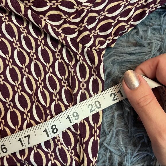 Ann Taylor Chain Print Faux Wrap Slinky Blouse Top Size XL Petite - Picture 4 of 6
